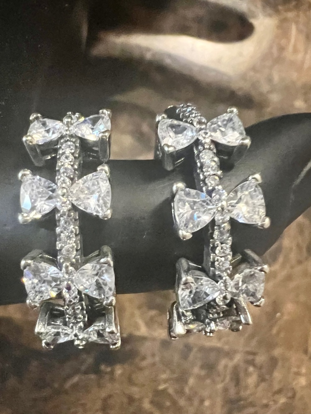 NWT Silver Bow Tie Bling Earrings
